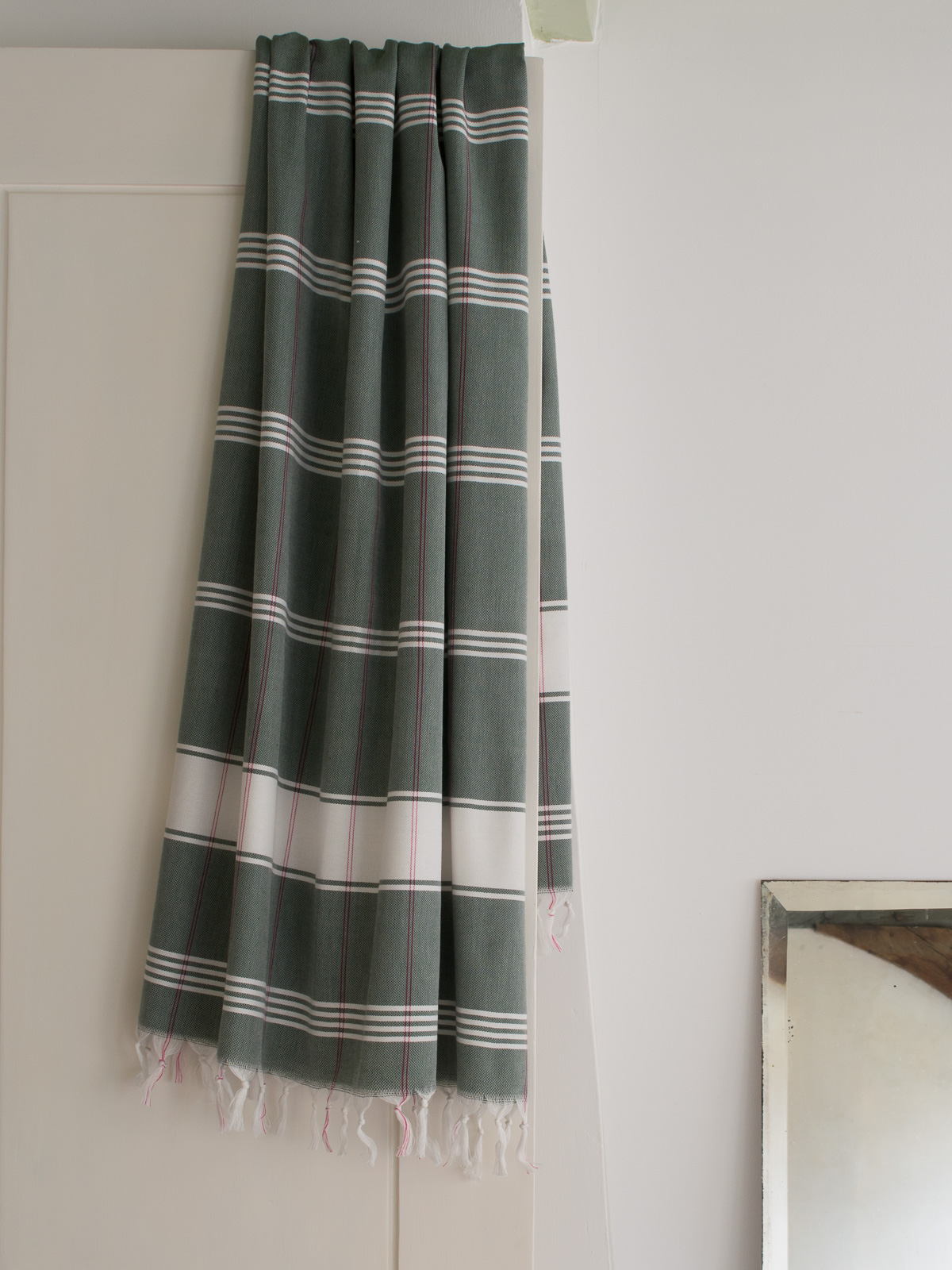 hammam towel checkered pine green/white
